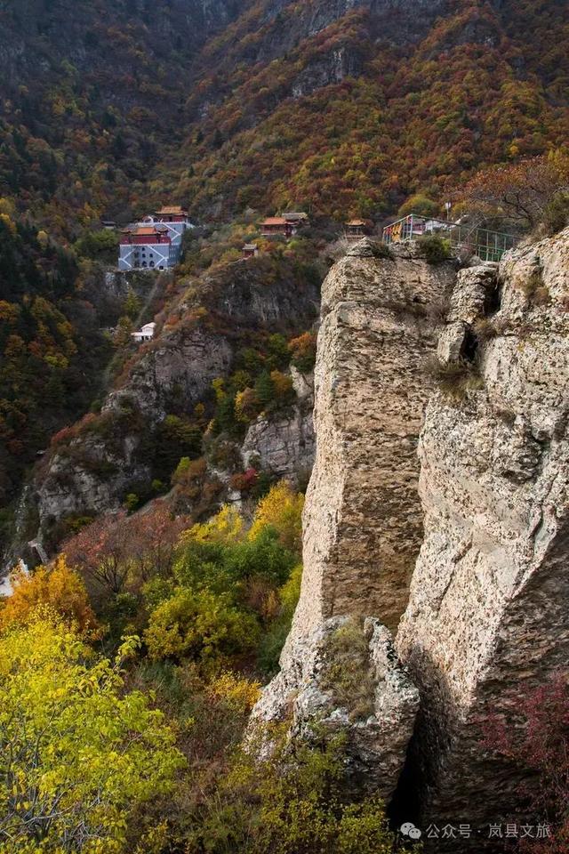 岚县白龙山