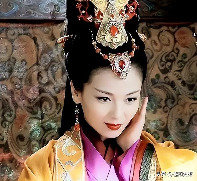 他曾与刘涛同床共枕4年，如今年过六旬依旧未娶，刘涛直言愧疚