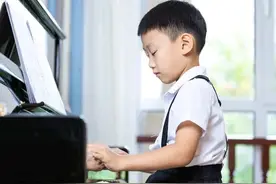 我的亲身经历告诉你：到底要不要给孩子学钢琴？图片