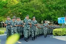 一路飙升，最高投档分468！定向培养军士热出新高度，想考上不易图片