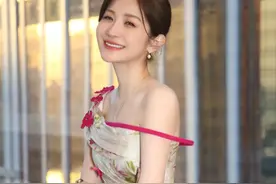 身高170cm的前央视主持人汪聪，低调的都快不认识了，真的好美啊图片