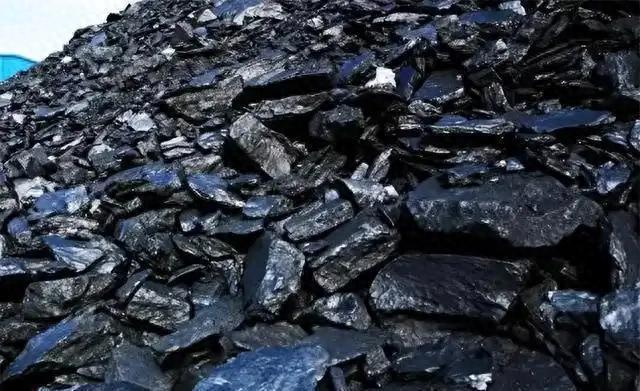 关税战再加码！特朗普态度180度大转弯，对华加征160%关税