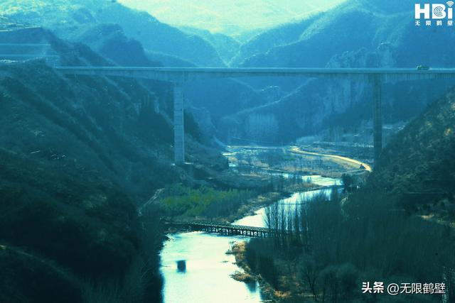 淇石园：山为幕，水为弦，石列座