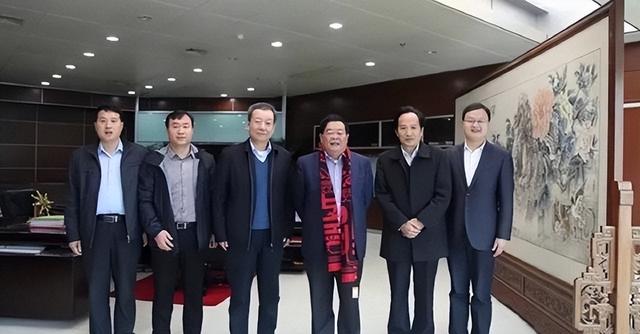 曹德旺：我创业至今，从未借助我哥哥的任何政治资源