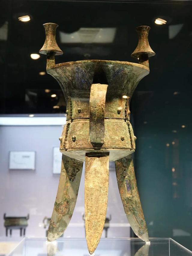 一眼千年，北京保利艺术博物馆笔记，原来端庄的青铜也如此有趣
