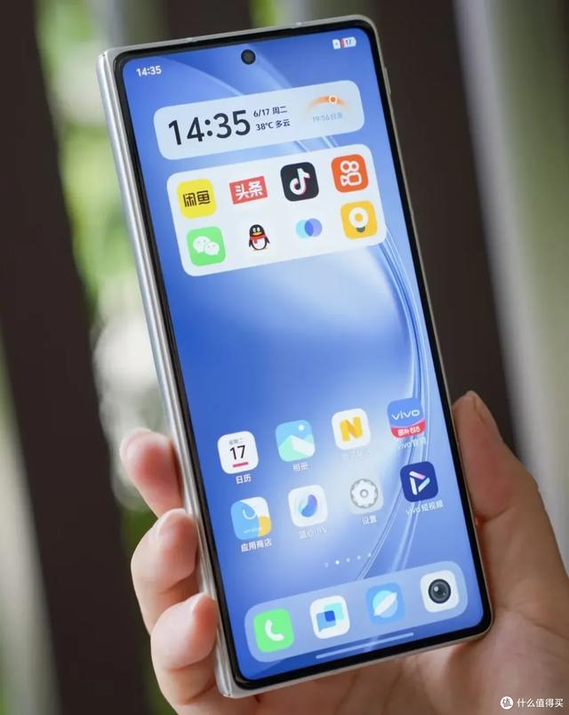 买了vivo X Fold5一个月，不吹不黑分享使用感受，优缺点一清二楚