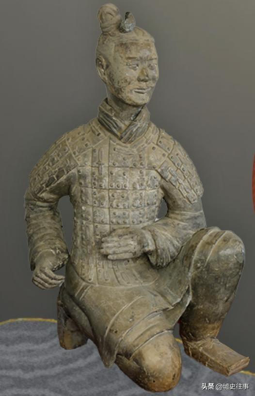 沉睡两千二百年后，扎陵湖石刻重见天日，成唯一原址秦刻石