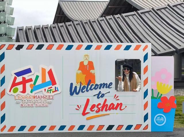 乐山继续“洋盘”，全球顶奢旅业为何青睐这尊世界千年大佛？