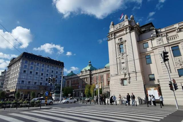 塞尔维亚，一座被轰炸过78天的城市的新生，贝尔格莱德一日游记