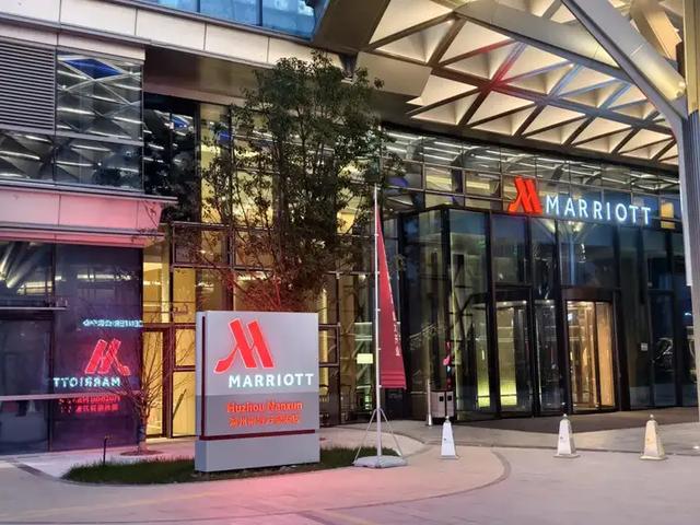 上海周边的南浔古镇，开了一家万豪！造型是大象形状，景观绝了