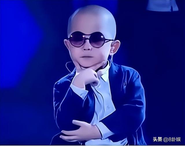 3岁上央视，5岁登春晚	，7岁就年薪百万，没想到现在却成了这样子