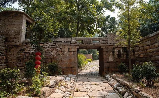 山东有个古村落，人少景美，有“齐鲁第一古村”的美誉