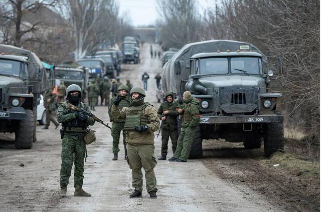 报复来得太快！俄军中将被斩首后，普京下令复仇，乌多地陷入火海