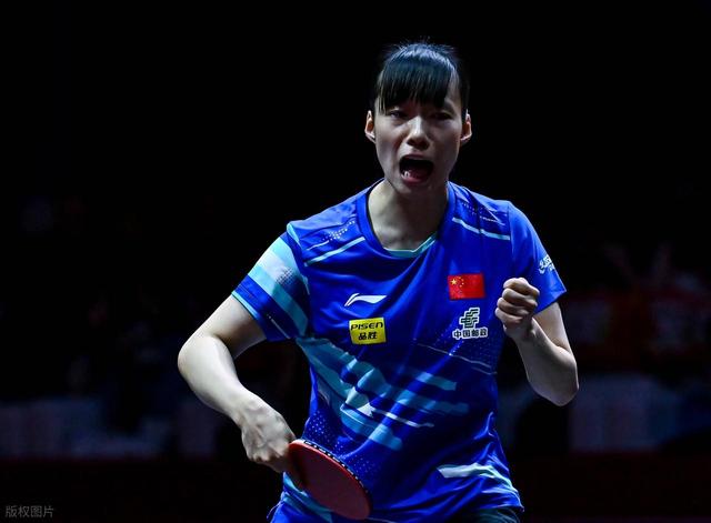 WTT横滨冠军赛：国乒8人晋级单打八强！孙颖莎3-1逆转桥本帆乃香