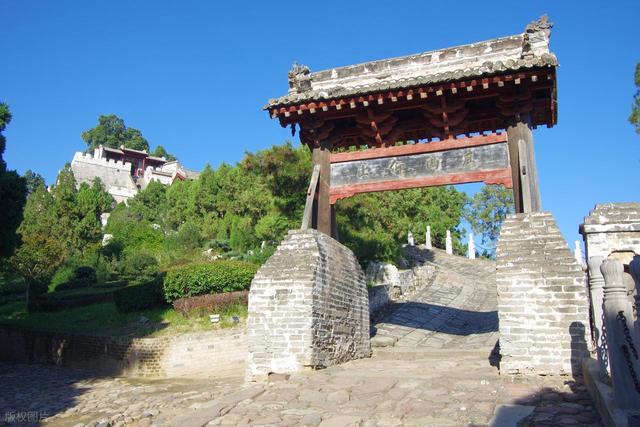 这座黄河古城隐姓埋名上千年，比开封更厚重，无数人想去的浪浪山