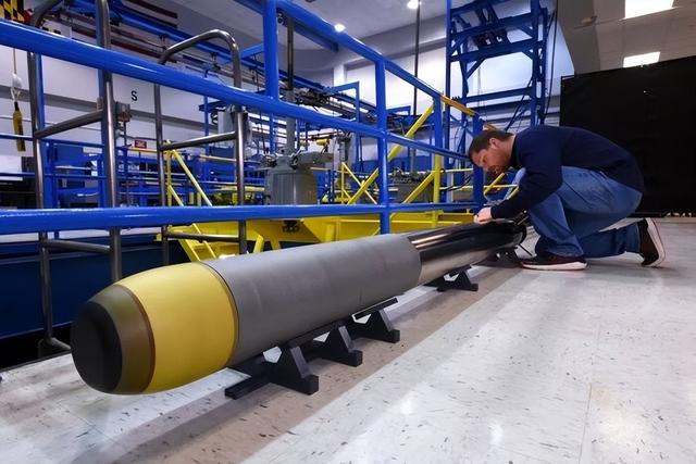 川普闯大祸,中方连发"三个停止",30道通牒发往美国,直接叫停合作