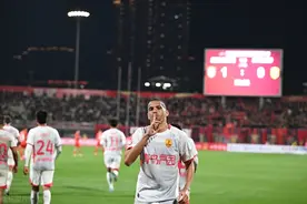 6场3球！里瓦尔多：我儿子有能力踢中超，支持他在中国踢球！图片