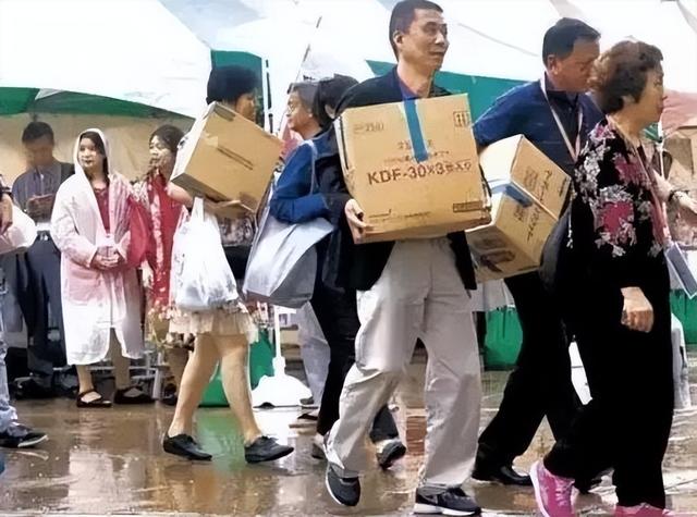 对日发出最严厉警告后，中国第一记惩罚重拳到来，日方措手不及