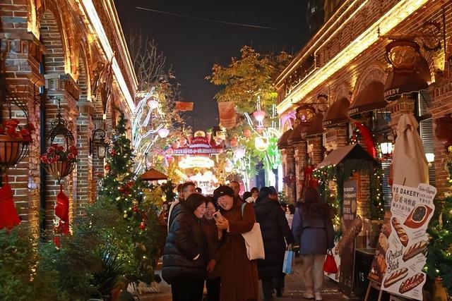 西安特色街区的浪漫夜