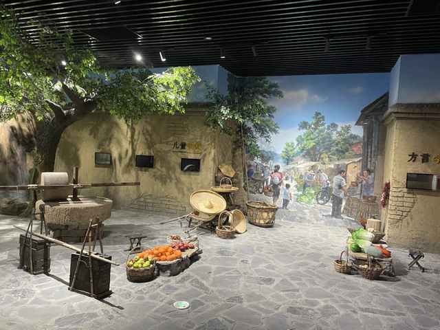 登朐山、访朐博，一日穿越千万年，藏在县城的宝藏路线！