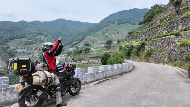 皖浙摩旅二人转——谷丰村篇