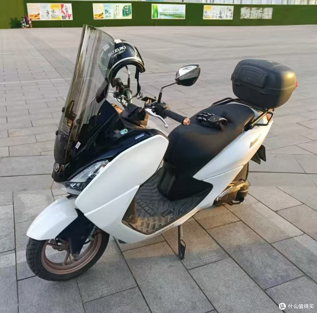 值得买的测评日记｜摩托踏板的ABS vS铝合金vs不锈钢尾箱评测