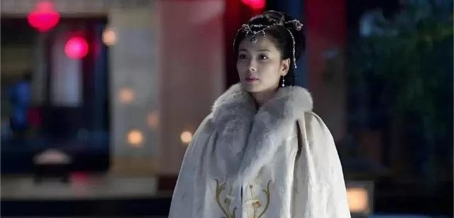 为什么总有人吐槽《琅琊榜》里霓凰有10万铁骑呢？