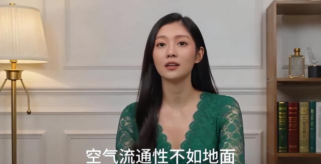 为何空姐上飞机都要带根香蕉？离职空姐说出原因，真相让人惊讶