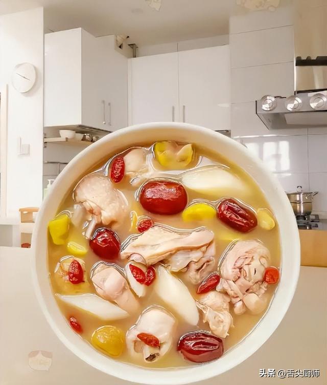 花胶淮山鸡肉黄芪汤 花胶淮山煲鸡汤的功效
