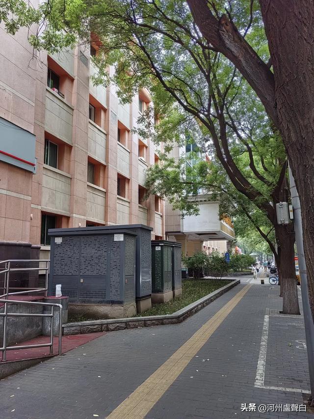 白广路七号
