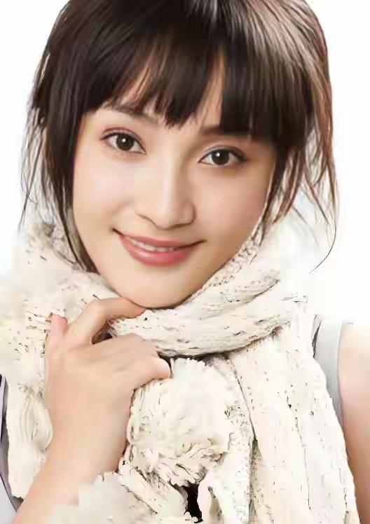 官媒发文，高调官宣49岁马伊琍喜讯，全网恭喜，终于等到这一天