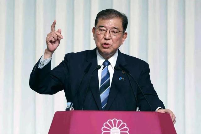 首个阻挠93阅兵的国家出现，拒绝向中国道歉，还派军机监视中方