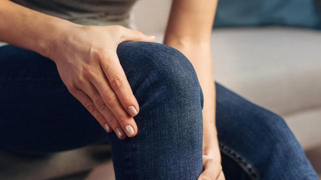 人活多久，看走路就知道？寿命短的人，走路一般会出现这7个特征