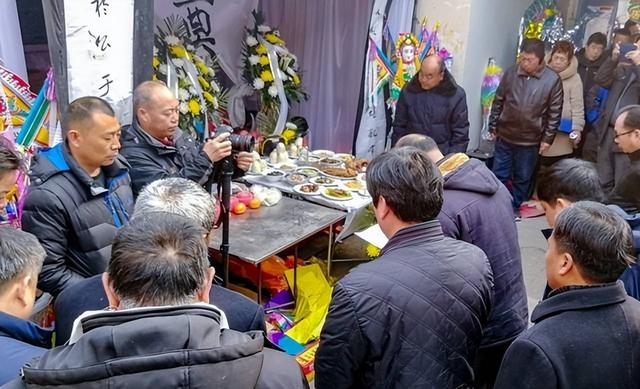 中国将迎来前所未有的死亡高峰	，专家得出答案：主要3个因素导致