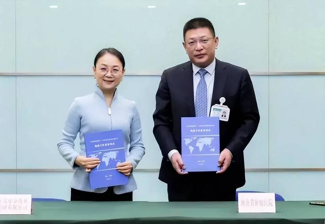 25年百富榜：1410亿女企业家取代娃哈哈宗馥莉，成新女首富！