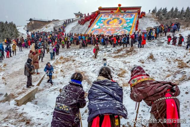 正月甘南,才是真正的信仰天堂,带你走进藏区的盛大节日--晒大佛