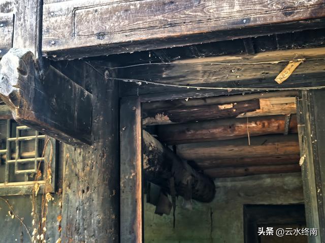 谁给的胆子，敢称“西安城南第一村”，就凭这古戏台和老房子吗？
