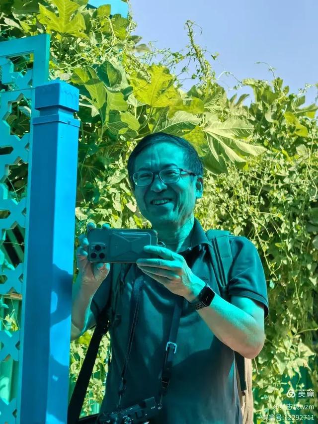 参观中国无花果之乡 想你的风吹到了阿孜汗 北京开国将军后代合唱团