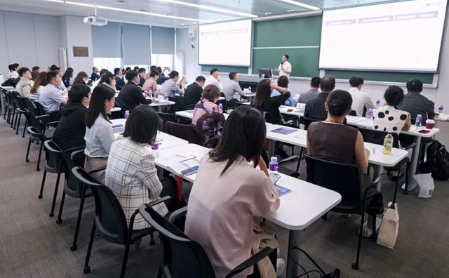 大成与清华大学成功联合举办“智创未来”数据产业国际治理研讨会