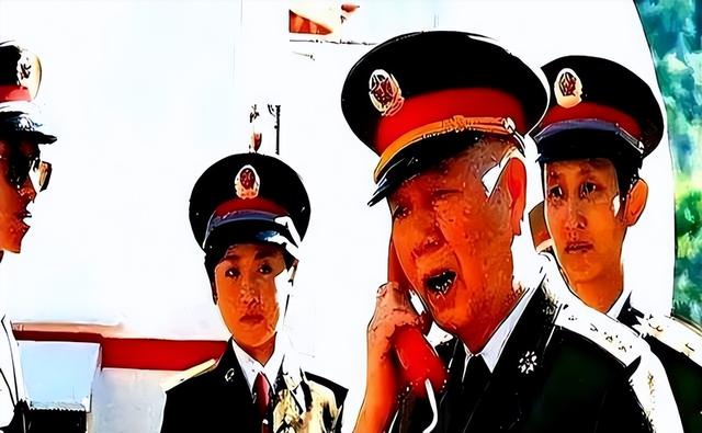 首！次访华就不尊重我国？中国当场撤走仪仗队：摆正态度再来吧。