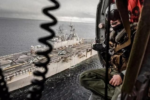 拒接泽连电话，从日紧急撤离，放弃亚欧的特朗普为何紧盯委内瑞拉