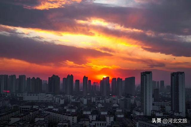 飞云之下,俯瞰秦皇岛!