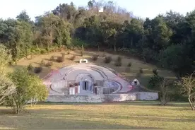 蛇年建坟“坟前漫平儿孙旺，坟后兜水主富家”，有道理吗？图片