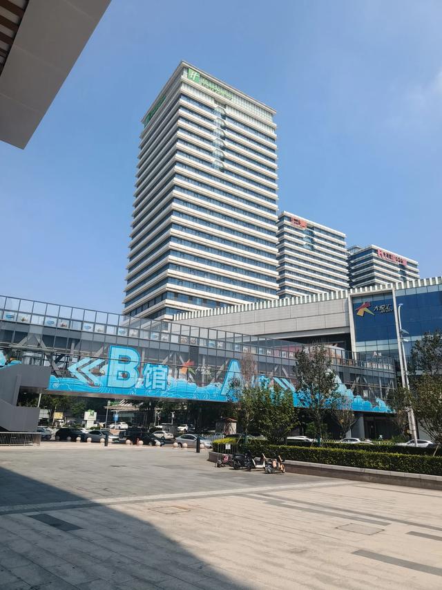 天津大悦汇《西西弗书店》