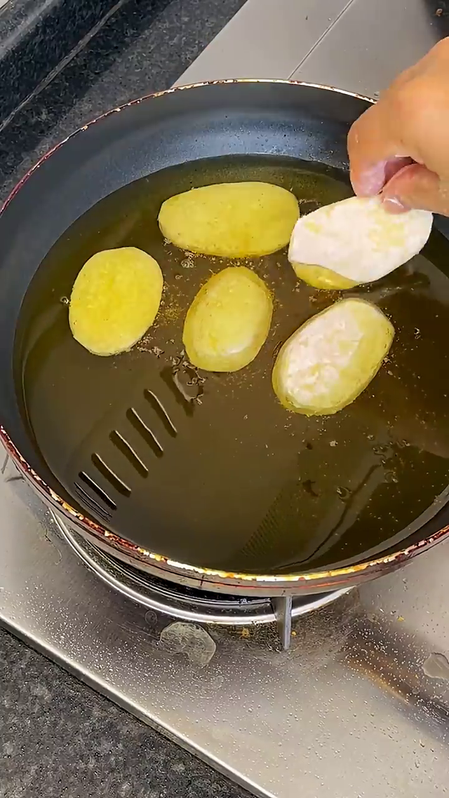 消化太快，自炸土豆块，解决肚子饿得太快的问题