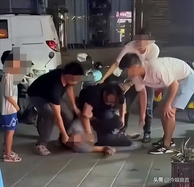 辽宁酒后杀朋友后续：警方通报，网友曝两人是发小，家里只剩父亲
