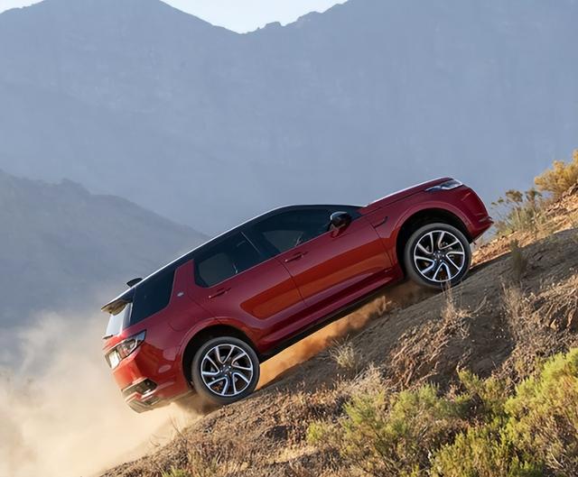 奇瑞挑战天门山天梯！失败后遭狂批，但内卷之下谁不想被看见？