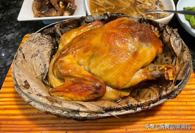 如果你独爱美食，那我推荐你去这8个城市，美食配美酒，香迷糊