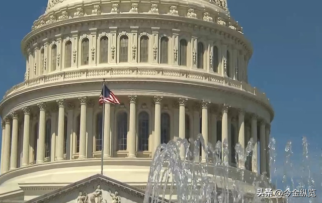 停摆创纪录！联邦瘫痪冲击民生，特朗普“独家造秀”引爆治理危机