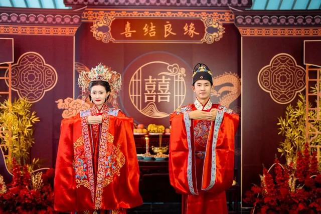 我提供院子，你负责快乐～